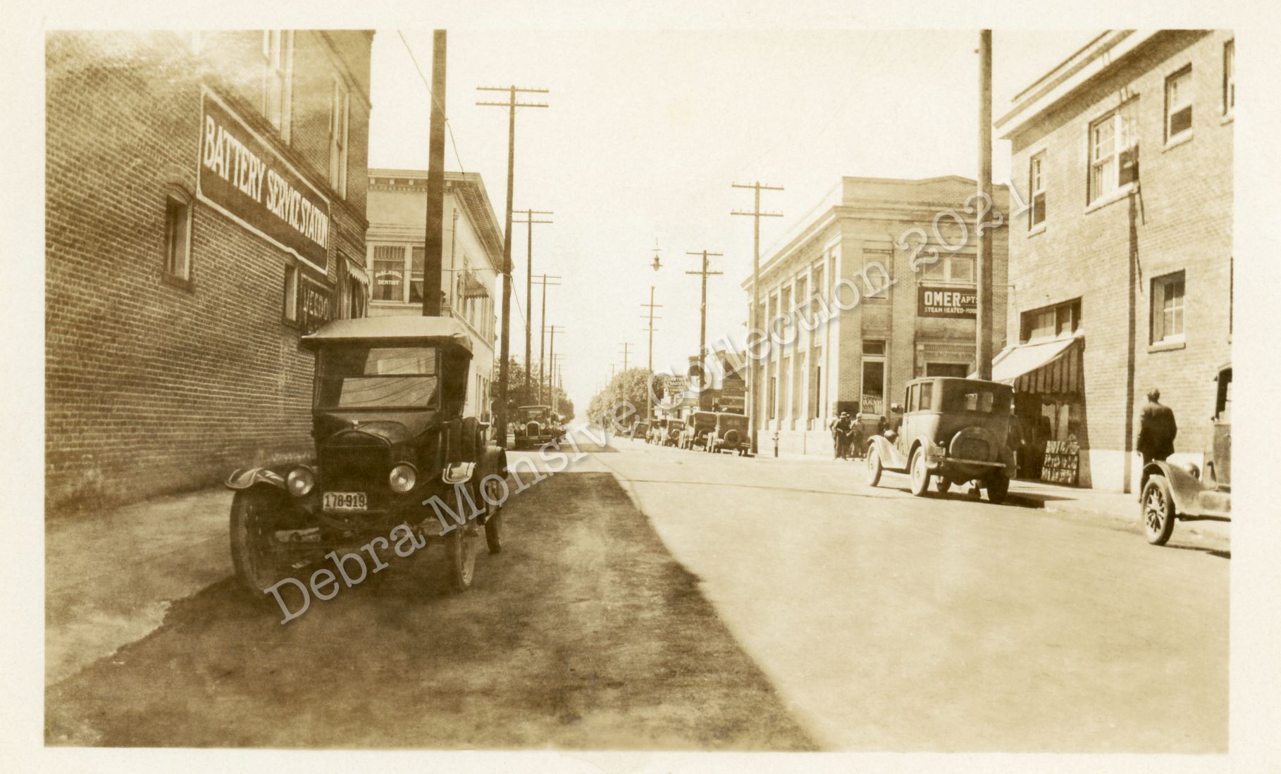 Postcard Number 21, 6th and Main Street c. 1928